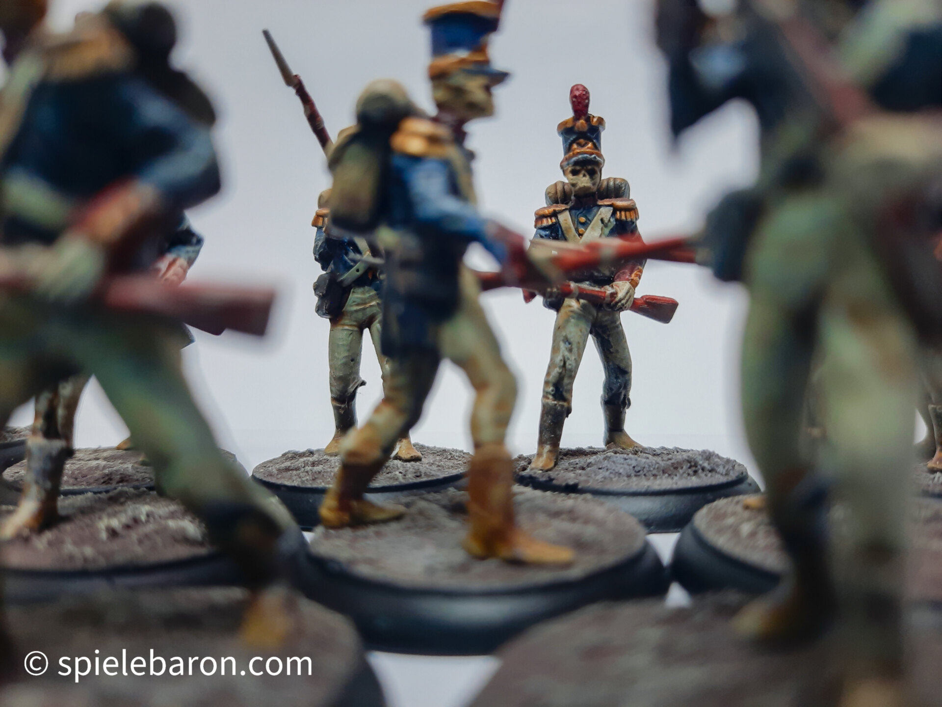 Showcase Foto: Shadows of Brimstone, Lost Army Mission Pack Expansion: painted Miniatures on white Background